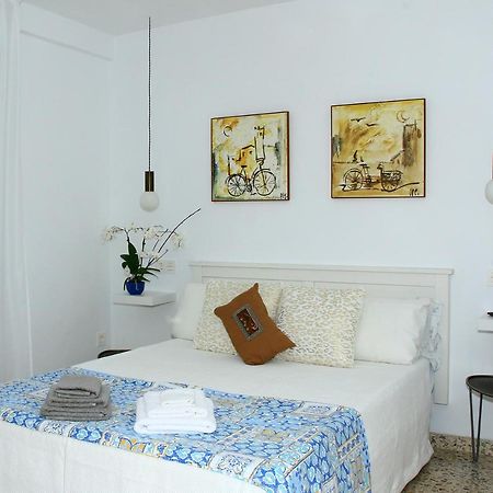Apartamento R Y C アビレス エクステリア 写真